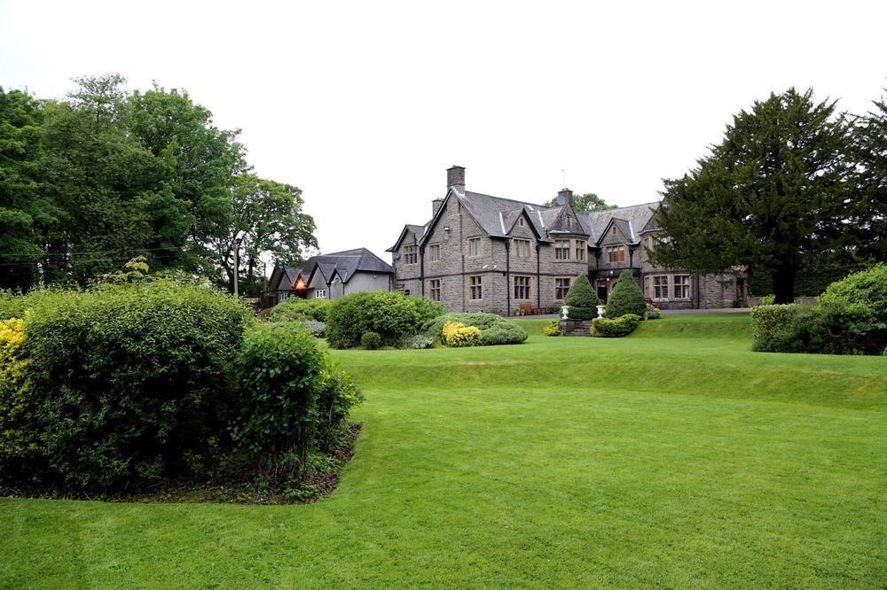 Maes Manor Country Hotel Blackwood  Buitenkant foto