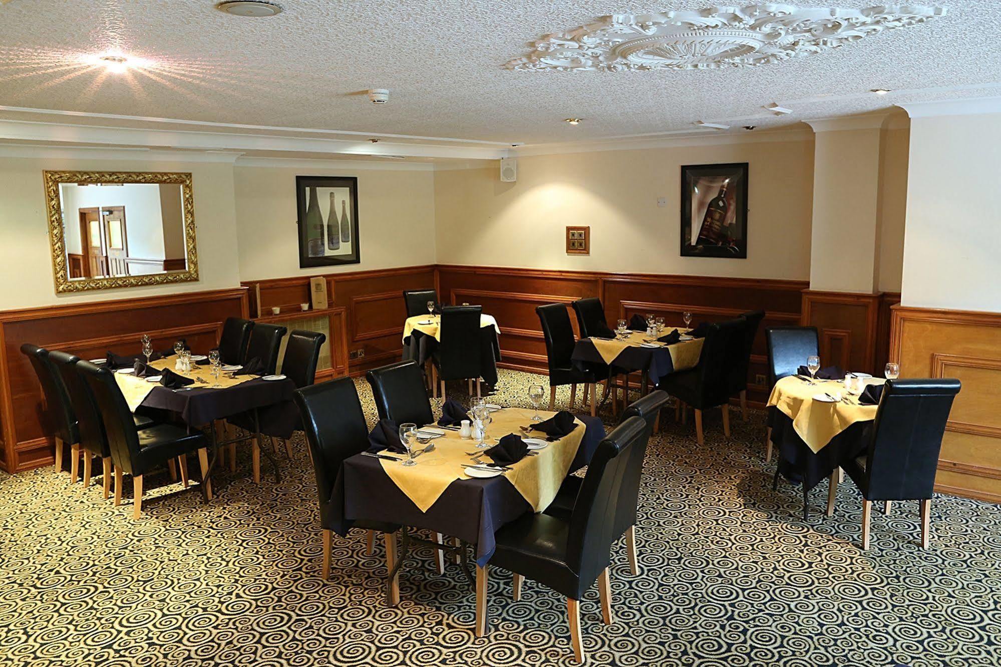 Maes Manor Country Hotel Blackwood  Buitenkant foto